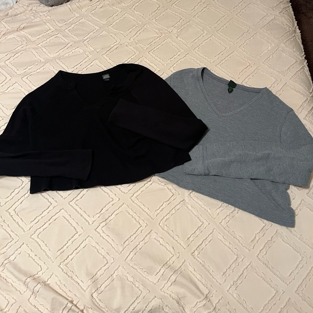 Wild Fable cropped long sleeves